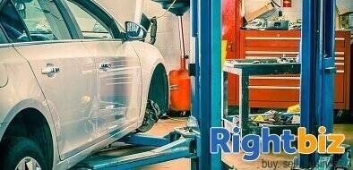 Experienced Automotive Service & Repair Shop Based in Oxfordshire Photo 3