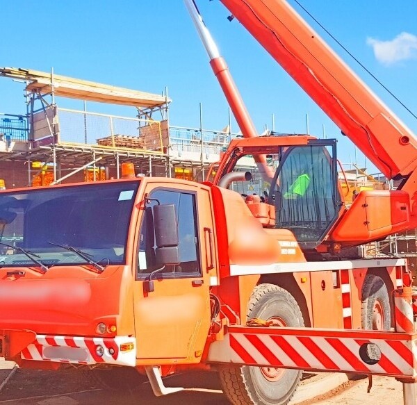 Profitable Haulage and Crane Hiring Business for sale in Wolverhampton, Construction Business Photo 3