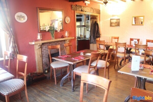 SHROPSHIRE VILLAGE Photo 3