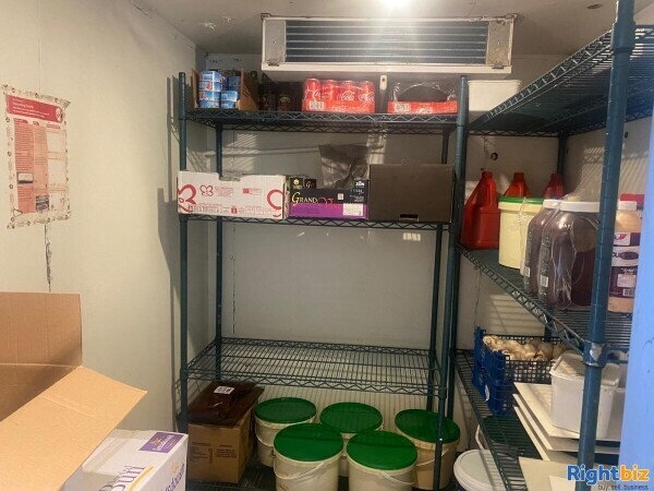 Pizza and chicken shop  Photo 3