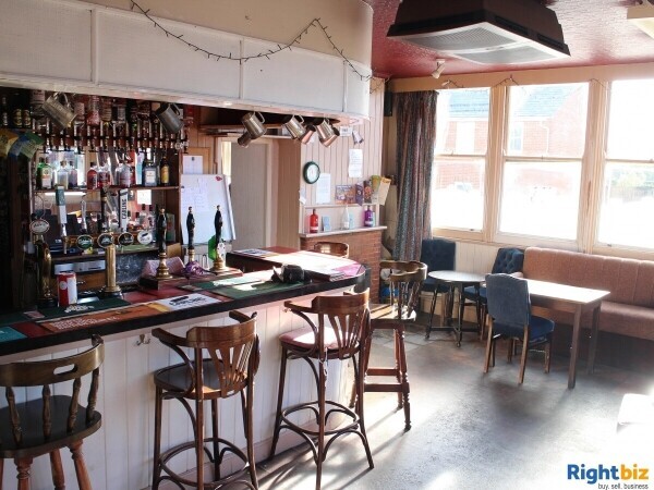 SUFFOLK - 5 BED PUB WITH CAR PARK, KITCHEN & MULTIPLE OUTBUILDINGS Photo 3