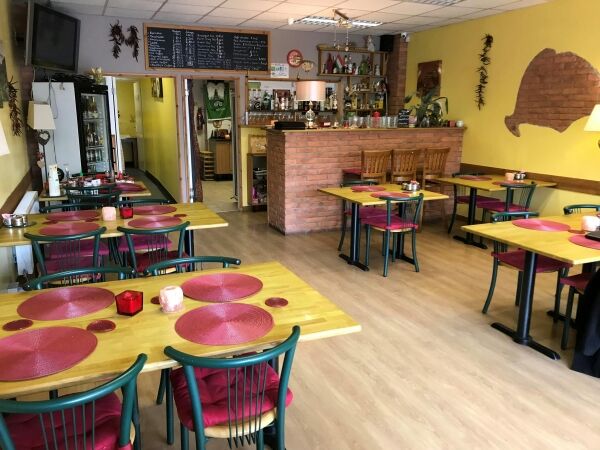 Restaurant/Cafe with 44 Covers Restaurant/Cafe with 44 Covers