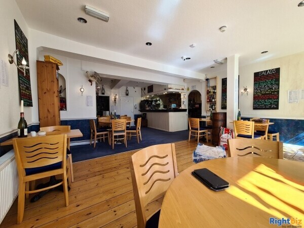 Impressive & Well-Presented Licensed Restaurant & Wine Bar Photo 3