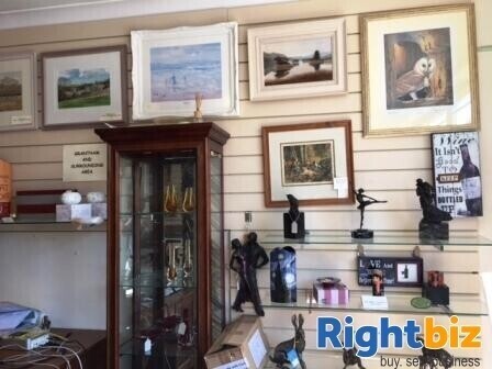 A Picture Framing Gallery in Grantham Town Centre, Lincolnshire ' For sale'. Photo 3