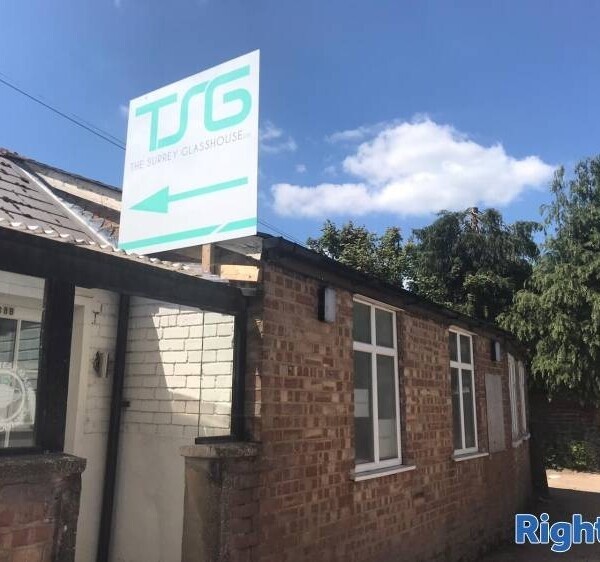 Reputable Glass and Glazing Company in Surrey Photo 3