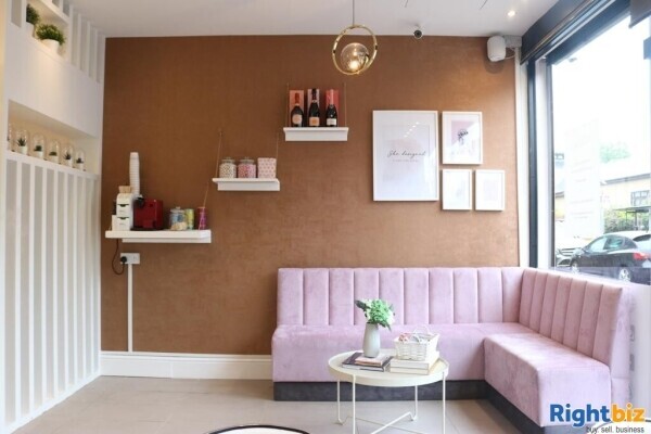 Leasehold Nail Bar for Sale Photo 3