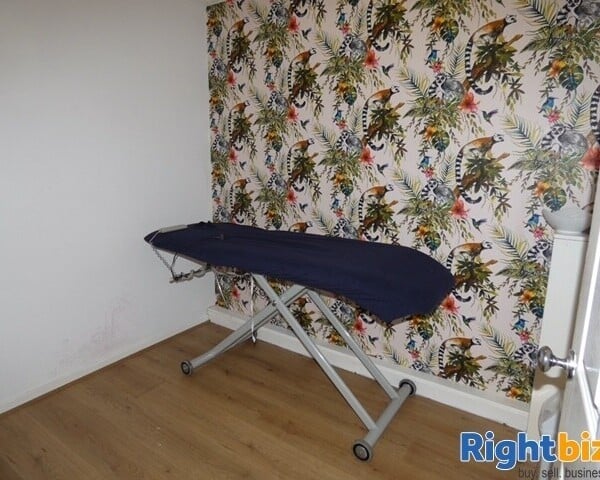 Holistic Beauty Hair & Tanning Salon For Sale Salford Photo 3