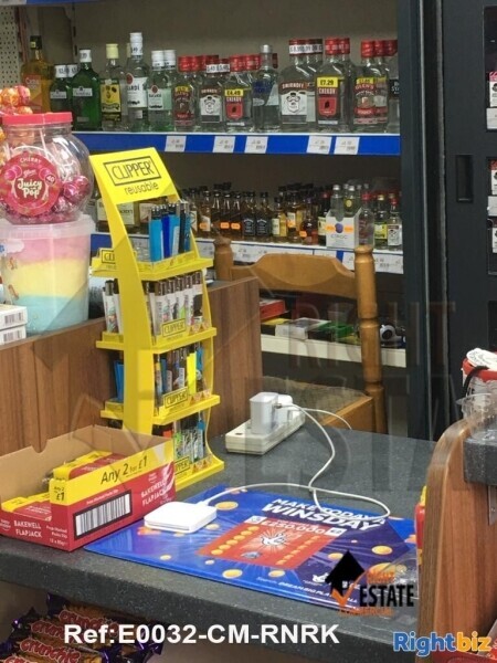 Spacious Off Licence in a Prime Location - Essex Photo 3