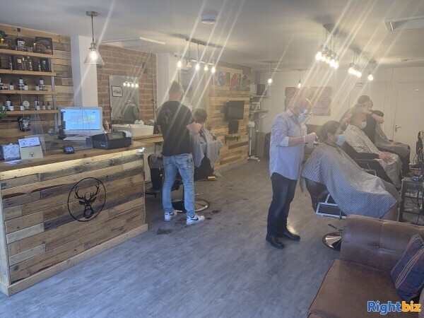 Renovated, staffed, Successful barber shop Photo 3