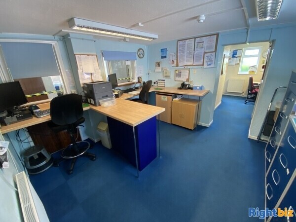π Healthcare Facility for sale π Codsall, WV8 #healthcentre #dentalpractice #carehome #eyeclinic Photo 3