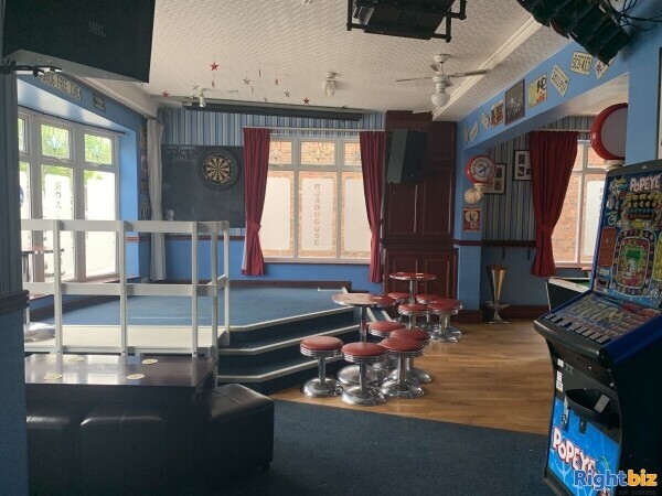 CUMBRIA - PROMINENT CITY CENTRE BAR & HOTEL WITH 34 GUEST ROOMS Photo 3