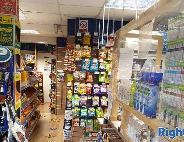Long-Standing Convenience Store for Sale in Llandudno Photo 3