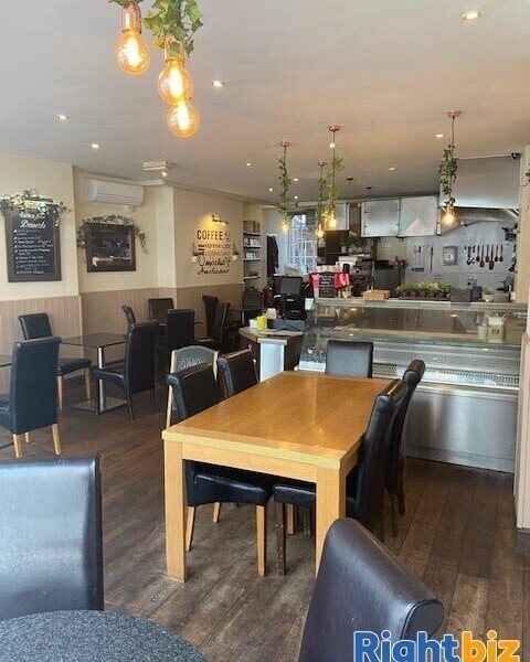 Well Established Licensed Cafe in Lichfield Staffordshire Photo 3