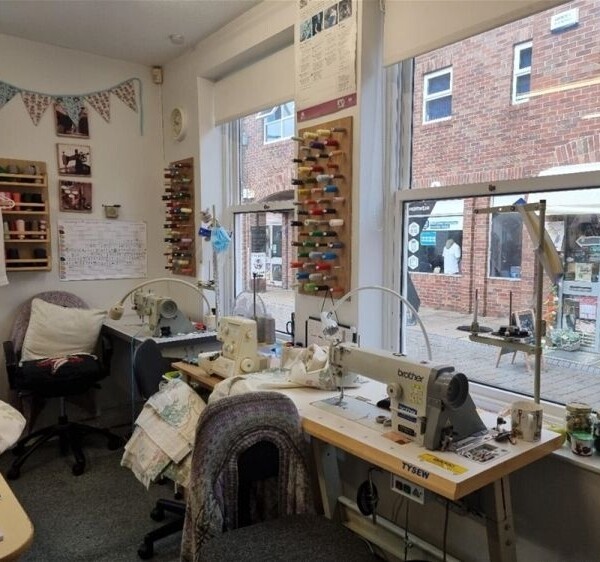Central Clothes Repair & Alterations Business in Beverley Photo 3