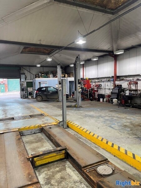 A MODERN GARAGE SPECIALISING IN TYRES AND MOT TESTS Photo 3