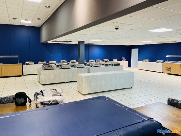Large Restaurant in Warrington Photo 3