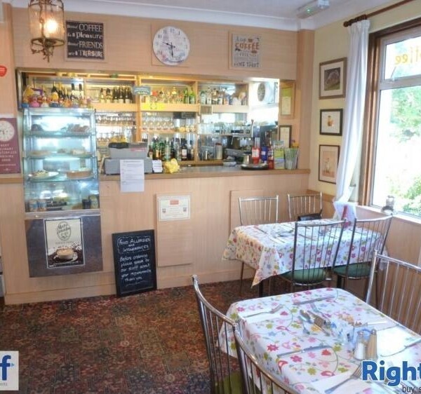 CAFÉ/LUNCH ROOM Photo 3