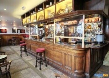 Traditional Sports Bar with Lettings Rooms and Owner's Accommodation