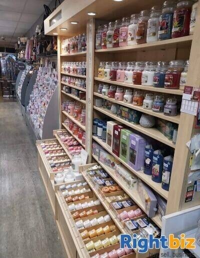 A REPUTABLE AND LONG-ESTABLISHED RETAIL AND HOSPITALITY SITE Photo 3