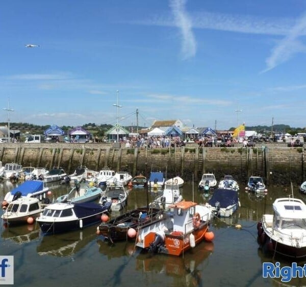 HARBOUR SIDE FAST FOOD KIOSK Photo 3