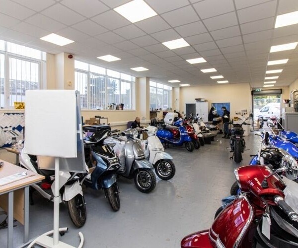 Electric Motorbike Retailer -Hertfordshire Photo 3