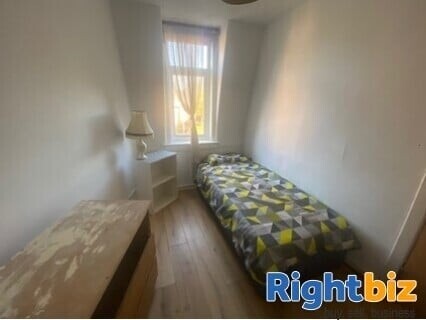 Seven Bedroom Guest House in Stunning Historical Location Bannockburn Photo 3