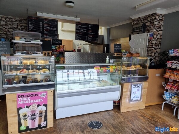 Small cafe / takeaway for sale Photo 3