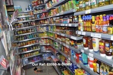 Off Licence with one bedroom flat in Highgate London Photo 3