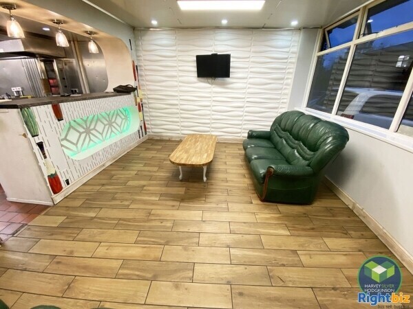 HOT FOOD TAKEAWAY: GATLEY: Photo 3