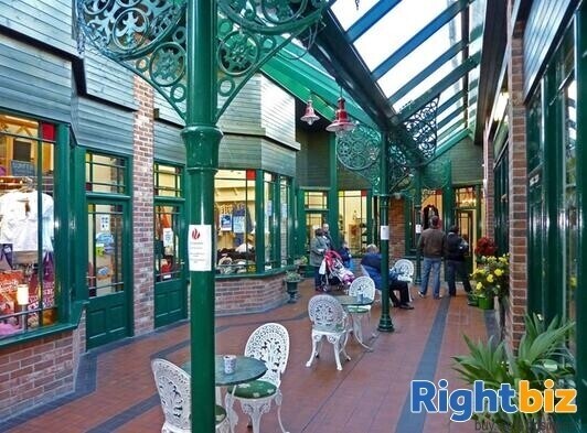 Coffee shop, business and lease for sale Photo 3