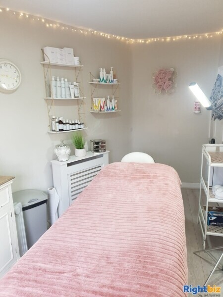 Well Established Beauty Salon Photo 3