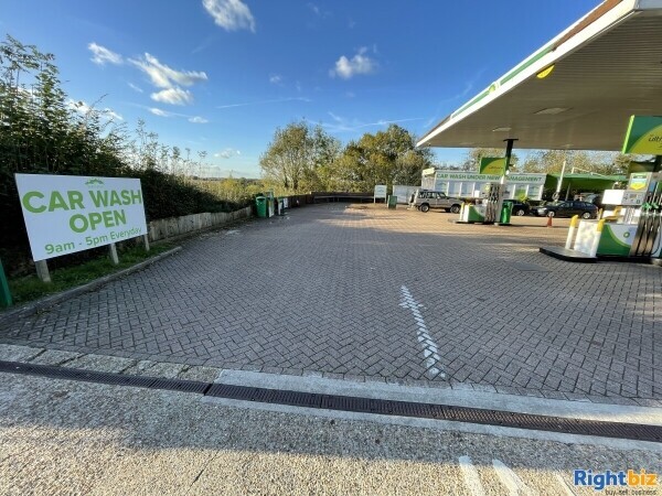 CAR WASH FOR SALE IN PRIME LOCATION Photo 3