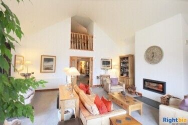 Luxurious Guest House for Sale in the Heart of the Highlands