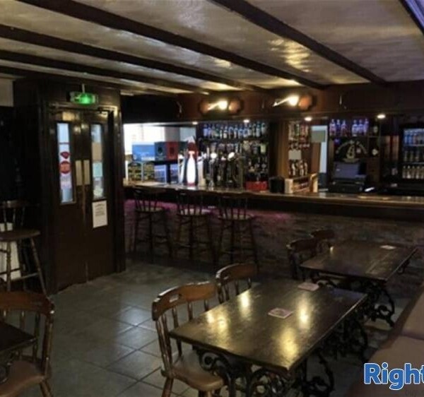 Under Offer: Public House - Ayrshire Photo 3