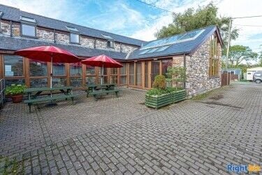 Multi stream income Lifestyle Business on one of the major Tourist Routes into Snowdonia Multi stream income Lifestyle Business on one of the major Tourist Routes into Snowdonia