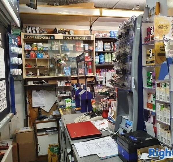 Extremely well established Convenience Store for sale Photo 3