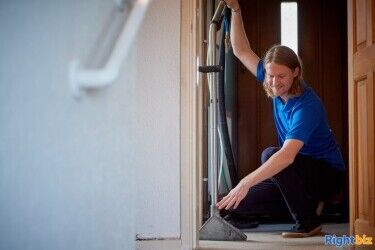 Oven, Carpet & Upholstery Cleaning Services in Lincoln  and Surrounding Areas