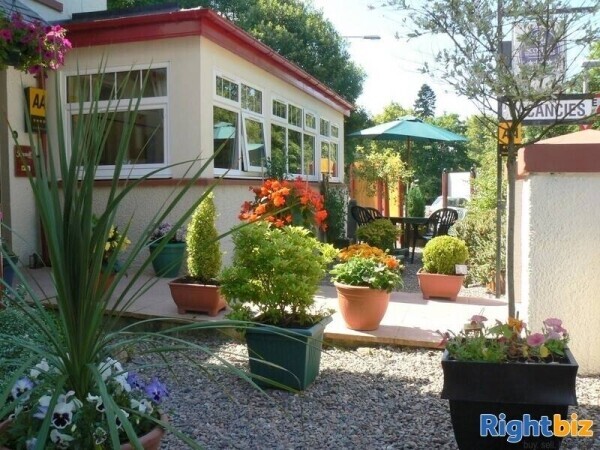 Stunning Bed & Breakfast with Separate Luxury Cottage, set in Spean Bridge Photo 3