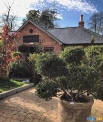 Garden shop with good outside sales area in the heart of Vale of Belvoir