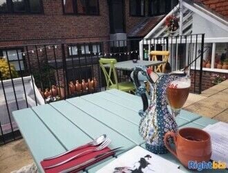 A Warm and Inviting Mediterranean Restaurant in Chichester, West Sussex For Sale