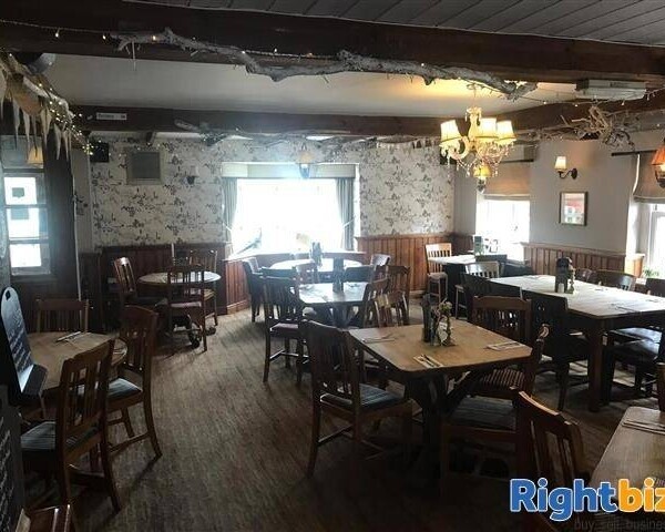 AWARD WINNING PUBLIC HOUSE Photo 3