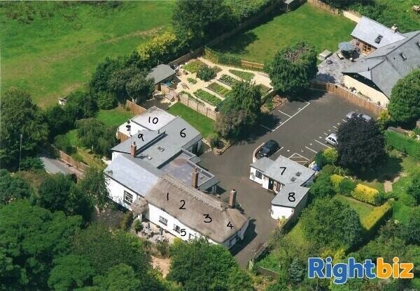 Thatched Guest House + Separate Family Home in the grounds - Sidmouth, Devon Photo 3