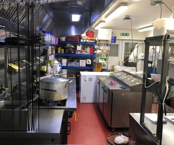 Established Restaurant & Takeaway - Lutterworth Photo 3