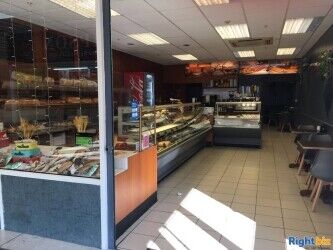 Leasehold Bakery for Sale in Waltham Cross Shopping Center Photo 3