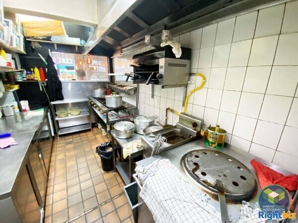 RESTAURANT: ASHTON UPON MERSEY, SALE: Photo 3