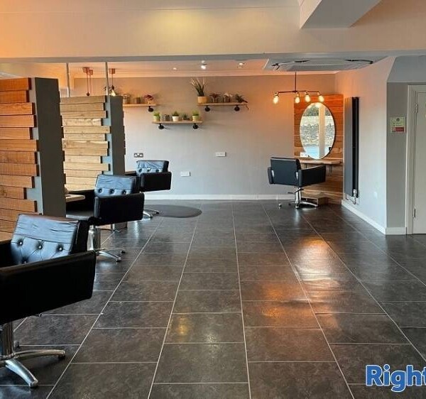 Reputable Hair Salon For Sale Photo 3