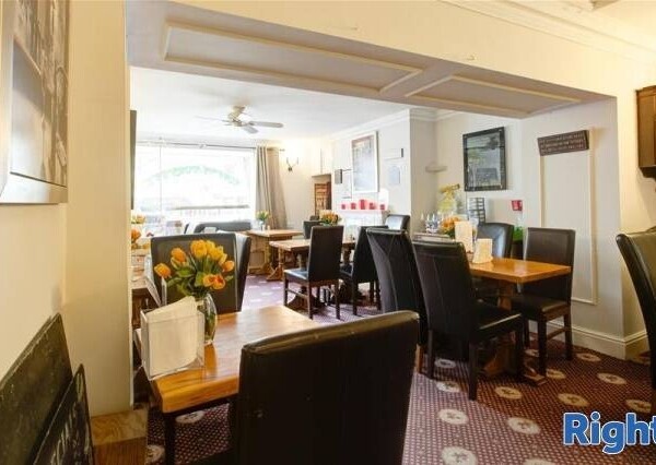 Traditional English  Restaurant- Northumberland Photo 3