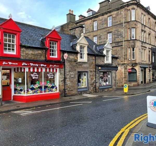 Popular & Well-Equipped Dessert Parlour in Moray Photo 3