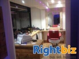 Leasehold mens barbers for sale Shalford surrey Photo 3