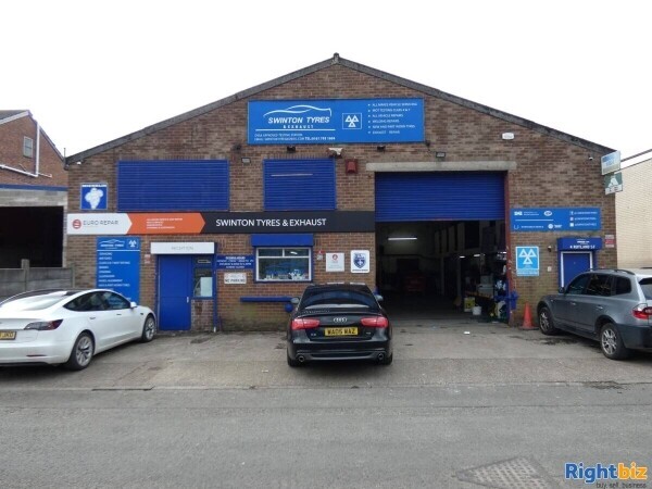 MOT Tyre & Exhaust Business For Sale Swinton Photo 3